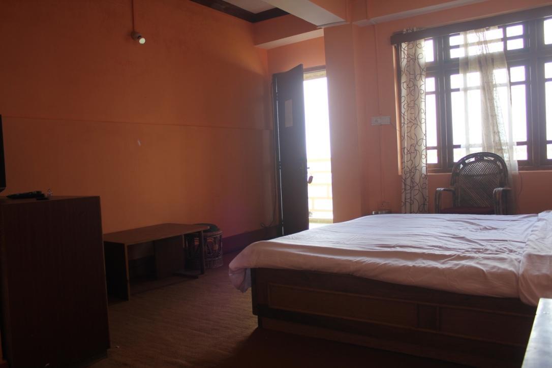 The Ace Pine Valley Hotel Pelling Exterior photo