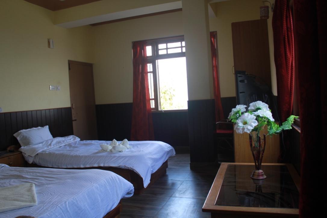 The Ace Pine Valley Hotel Pelling Exterior photo
